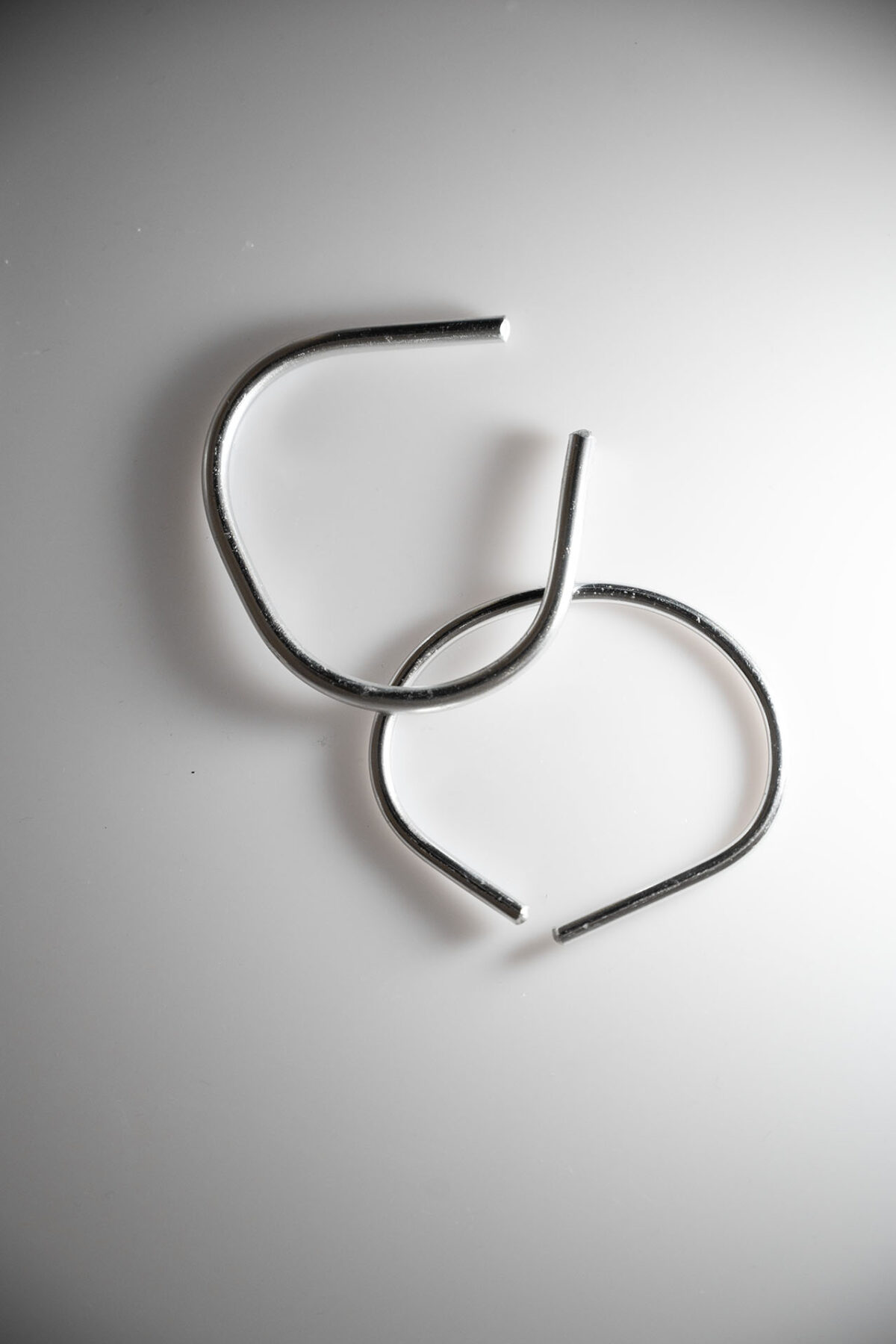 SILVER EARRING